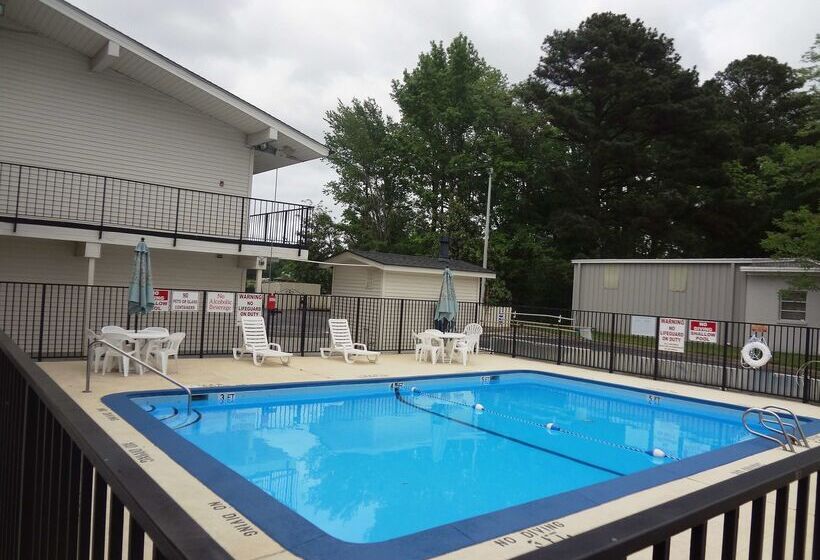 モーテル Americas Best Value Inn Goldsboro