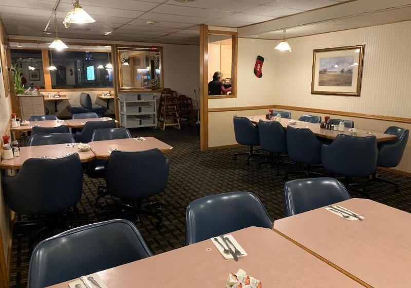 בית מלון כפרי America S Best Value Inn Sandpoint