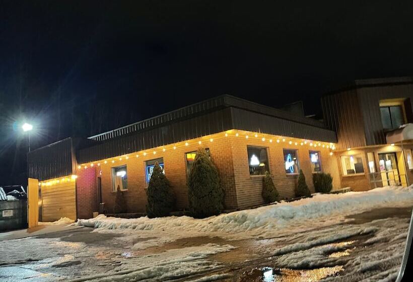 בית מלון כפרי America S Best Value Inn Sandpoint