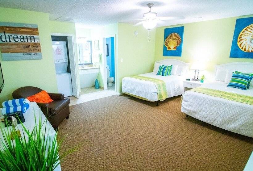 Grand Palms Resort