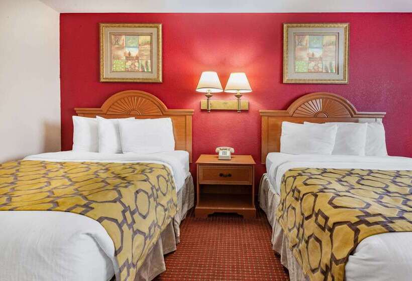 בית מלון כפרי Baymont By Wyndham Perrysburg Toledo