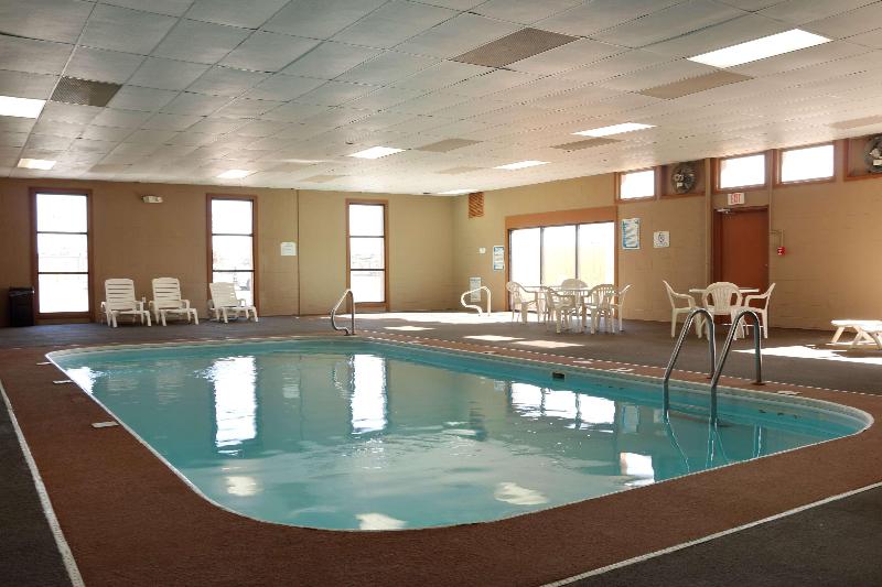 בית מלון כפרי Baymont By Wyndham Perrysburg Toledo