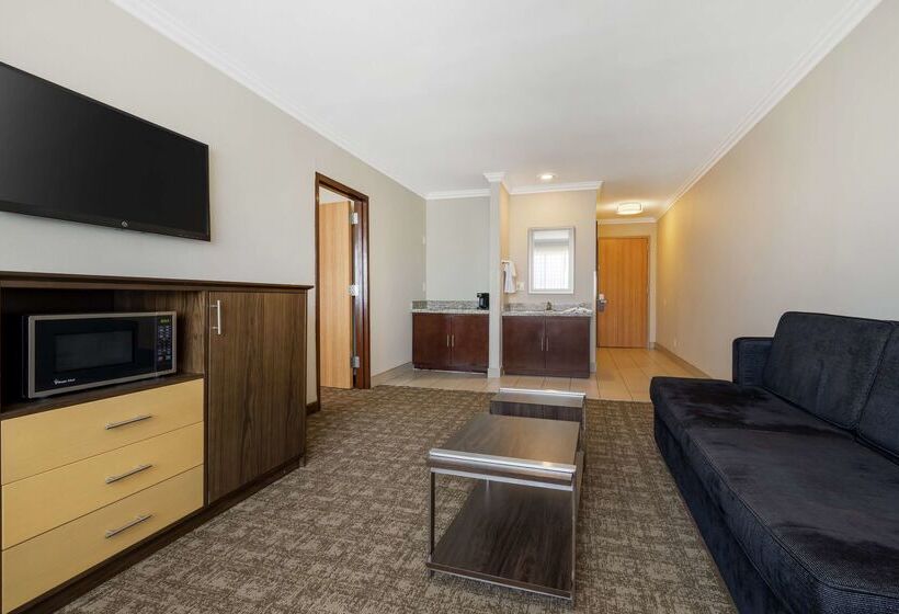 בית מלון כפרי Best Western Los Angeles Worldport