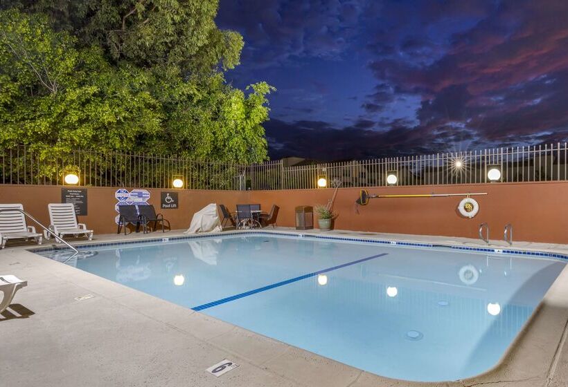 בית מלון כפרי Best Western Los Angeles Worldport