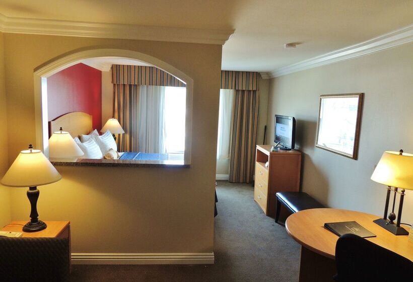 בית מלון כפרי Best Western Plus Anaheim Orange County