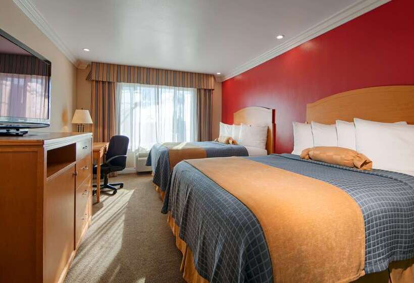 בית מלון כפרי Best Western Plus Anaheim Orange County