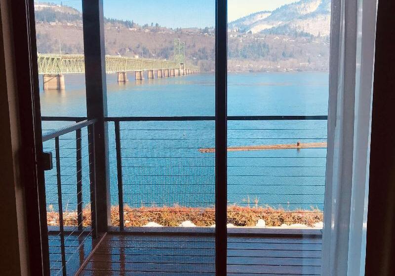 호텔 Best Western Plus Hood River Inn