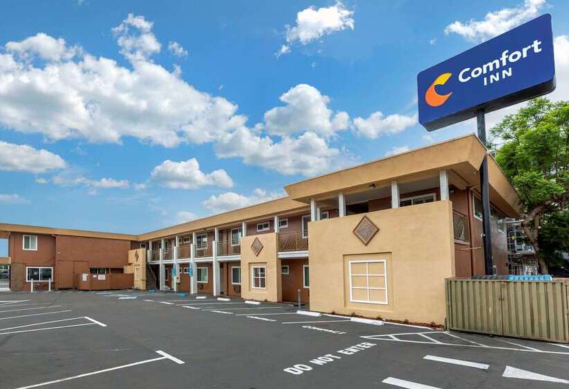 هتل Comfort Inn San Diego Airport At The Harbor