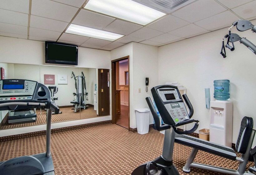 호텔 Comfort Inn & Suites Raphine  Lexington Near I81 And I64