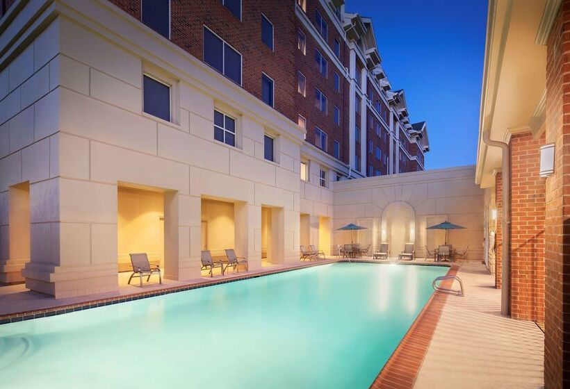 فندق Doubletree By Hilton Atlanta   Roswell