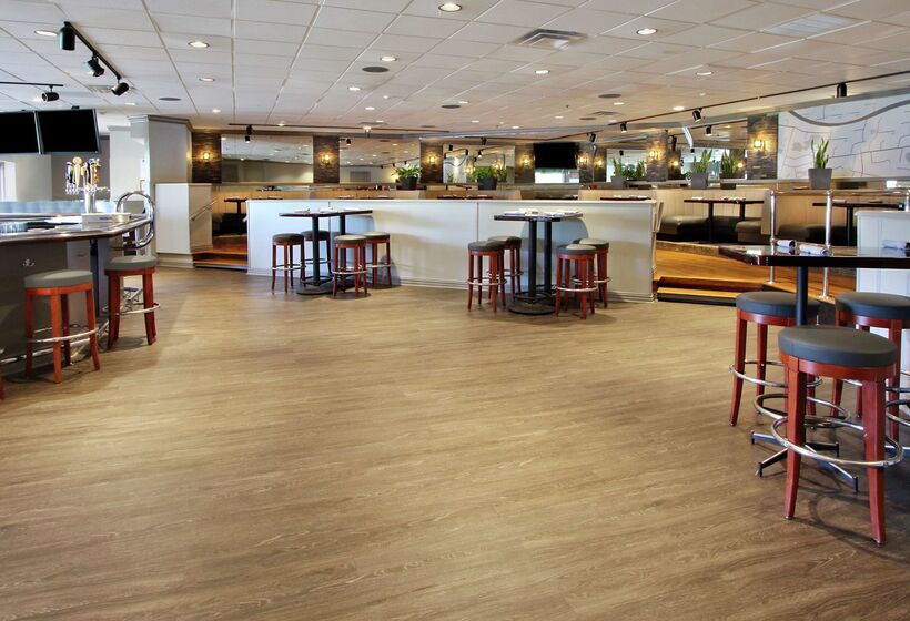בית מלון כפרי Doubletree By Hilton  Mahwah