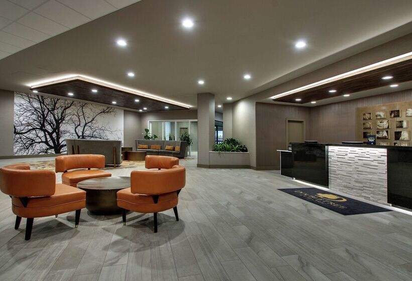 ホテル Doubletree By Hilton Mt. Vernon
