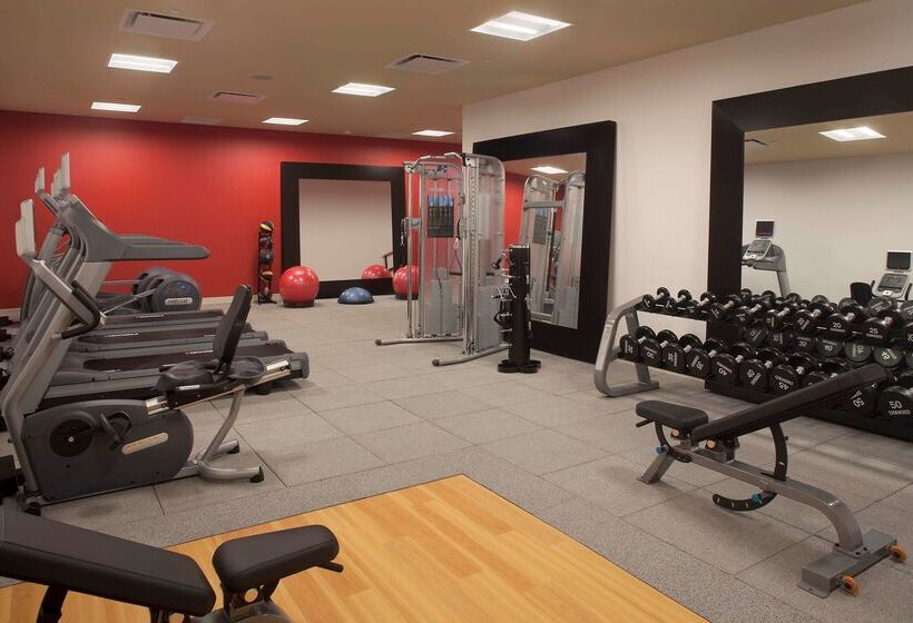ホテル Doubletree By Hilton Pittsburgh Monroeville Conv Center