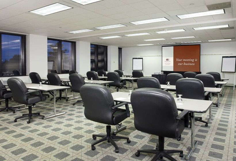 酒店 Doubletree Suites By Hilton Htl & Conf Cntr Downers Grove