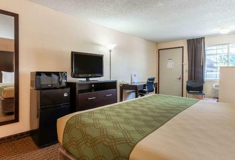Отель Econo Lodge Inn & Suites West Portland/hillsboro