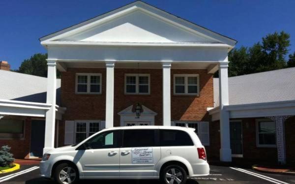 酒店 Governor House Inn Arlington/falls Church