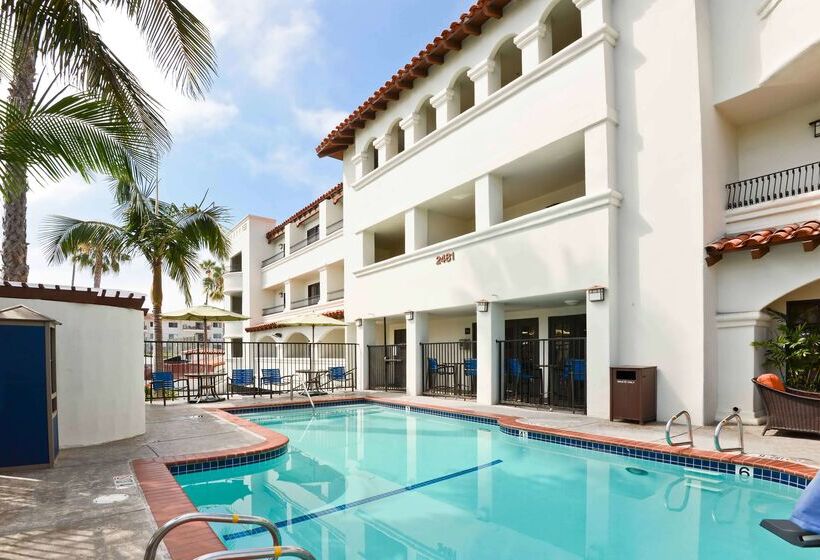 בית מלון כפרי Hampton Inn & Suites San Clemente