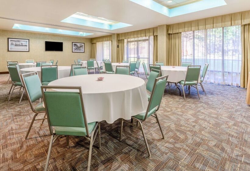 בית מלון כפרי Hampton Inn Manassas