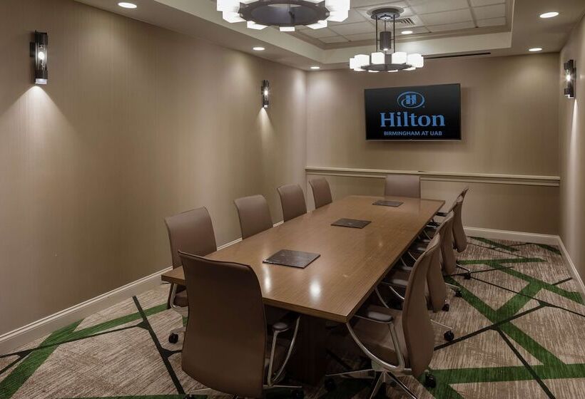 هتل Hilton Birmingham Downtown At Uab