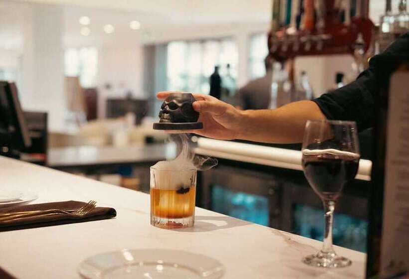 فندق Hilton Palm Beach Pbi