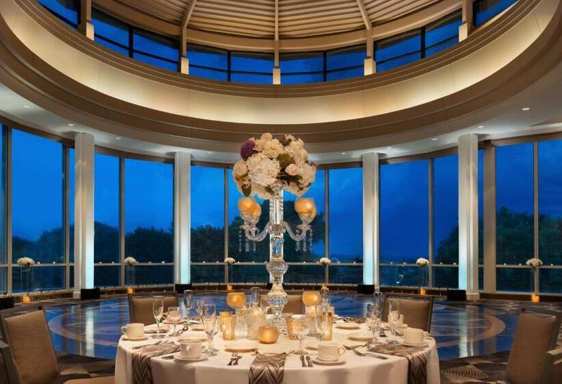 هتل Intercontinental St. Paul Riverfront, An Ihg