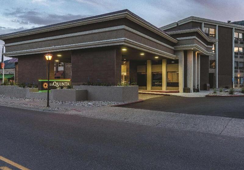 Отель La Quinta By Wyndham Glenwood Springs