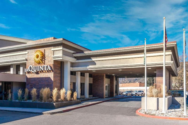 Отель La Quinta By Wyndham Glenwood Springs