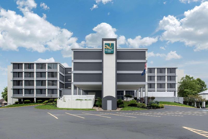 酒店 Quality Inn And Conference Center