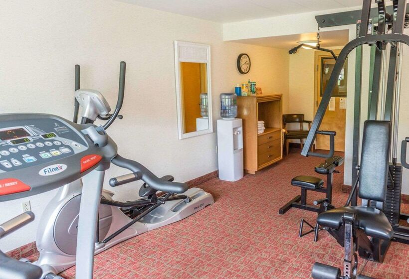 فندق Quality Inn Royle