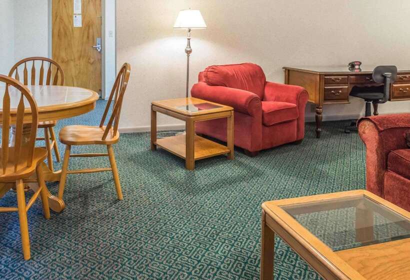 Отель Quality Inn Royle