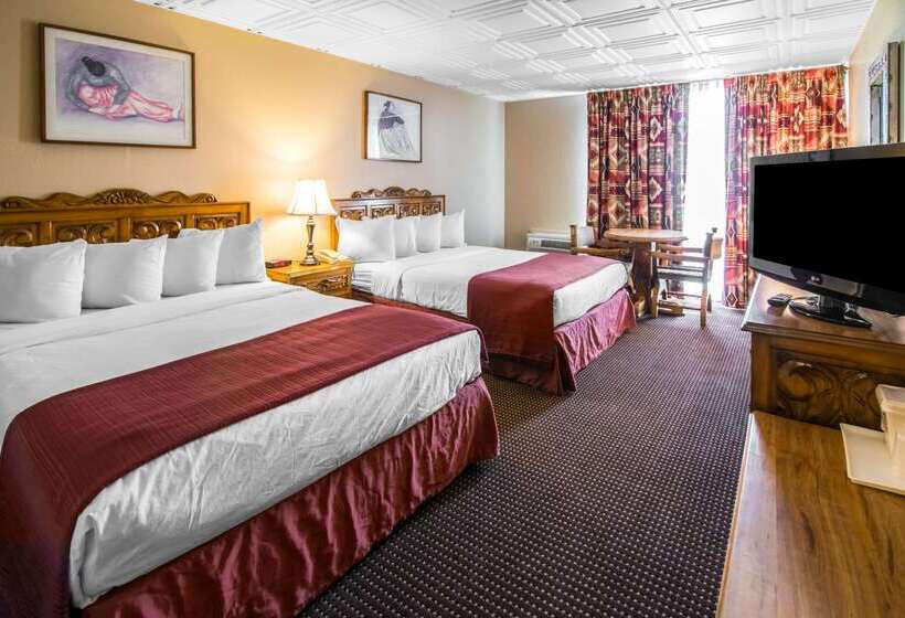 هتل Quality Inn