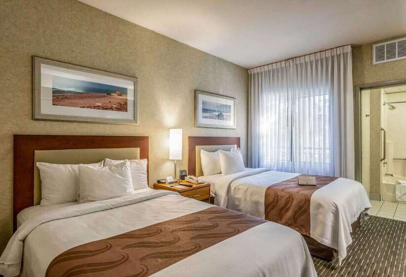בית מלון כפרי Quality Suites Downtown San Luis Obispo