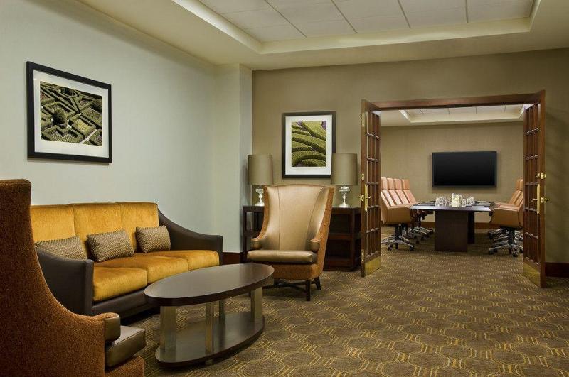 Sheraton Indianapolis Hotel At Keystone Crossing