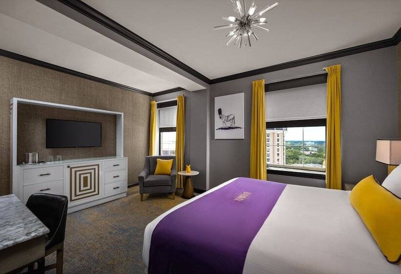 هتل The Admiral, Downtown Historic District