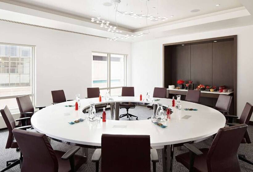 هتل The Royal Sonesta Minneapolis Downtown