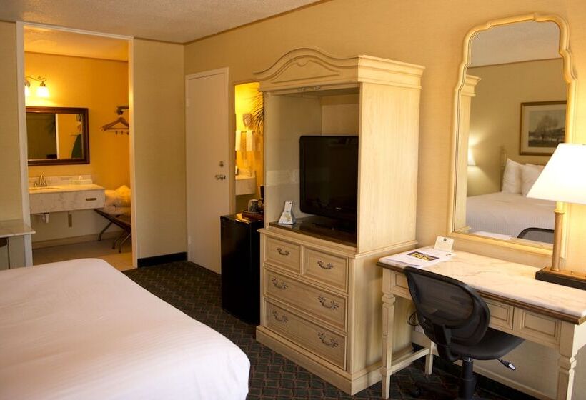 فندق Travelodge By Wyndham Ogallala