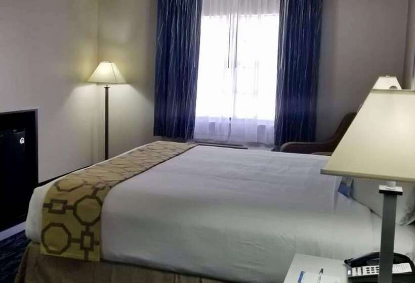 ホテル Baymont By Wyndham Port Arthur   Groves Area