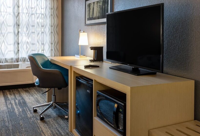 فندق Baymont By Wyndham White Plains  Elmsford