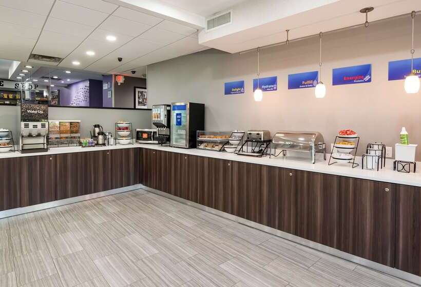Best Western Paramus Hotel & Suites