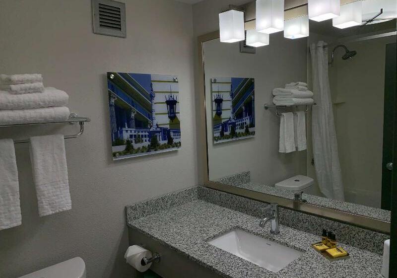 ホテル Best Western Plus Clarks Summit Scranton