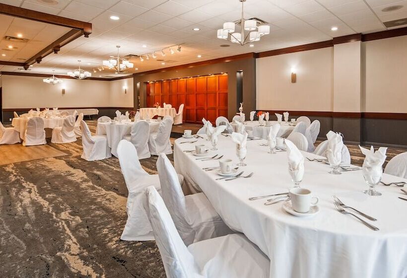 ホテル Best Western Plus Clarks Summit Scranton
