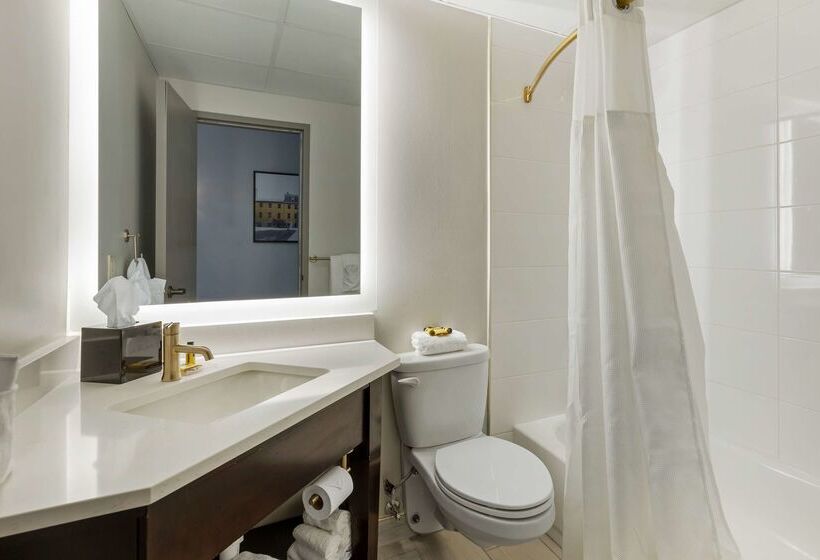 فندق Best Western Plus The Charles