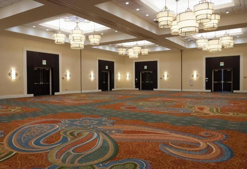 هتل Charleston Marriott