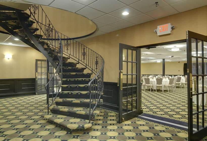 酒店 Clarion Inn Elmhurst  Oak Brook Near I88, I290, I294