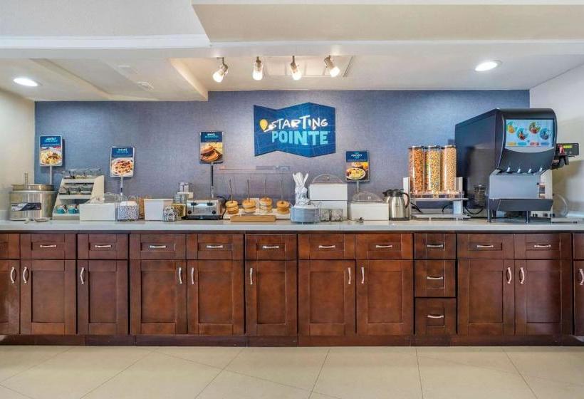 هتل Clarion Pointe Fresno Near Yosemite