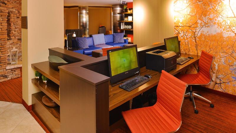 هتل Courtyard By Marriott Denver Cherry Creek