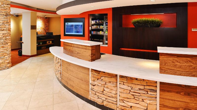 هتل Courtyard By Marriott Denver Cherry Creek