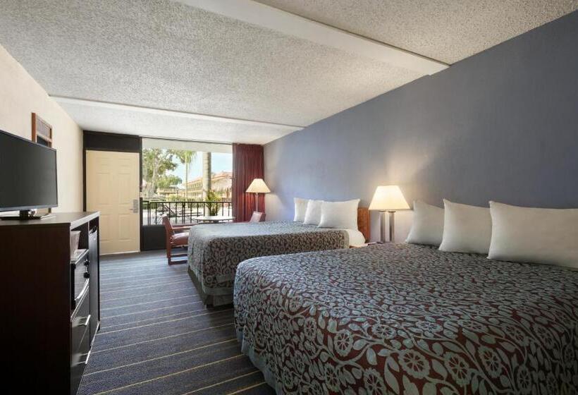 فندق Days Inn By Wyndham Clearwater/central