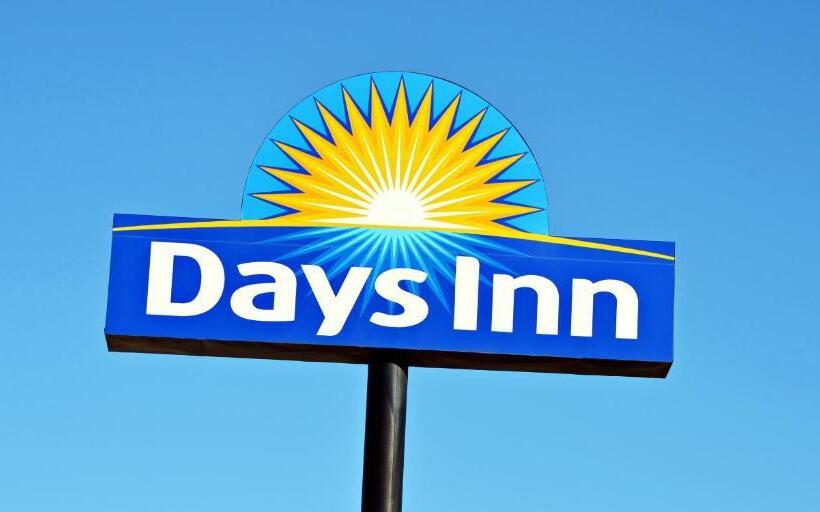 هتل Days Inn By Wyndham Mcallen