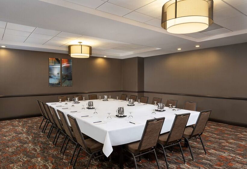 Doubletree By Hilton Hotel San Bernardino